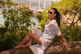 Catalina Ponor feet photo 9