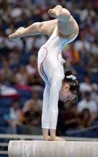 Catalina Ponor feet photo 2