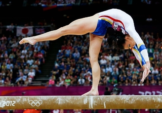 Catalina Ponor feet photo 14