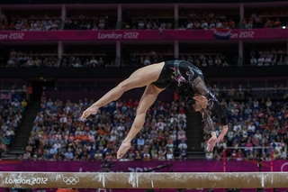Catalina Ponor feet photo 9