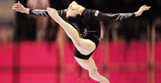 Catalina Ponor feet photo 10