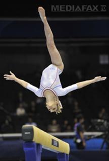 Catalina Ponor feet photo 8