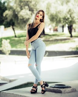 Catalina Salazar feet photo 12