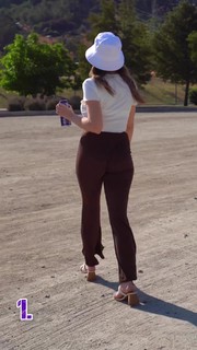 Catalina Salazar feet photo 3
