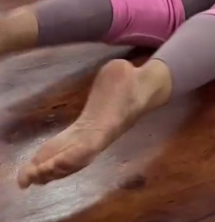Catalina Salazar feet photo 9