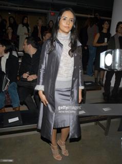 Catalina Sandino Moreno feet photo thumbnail