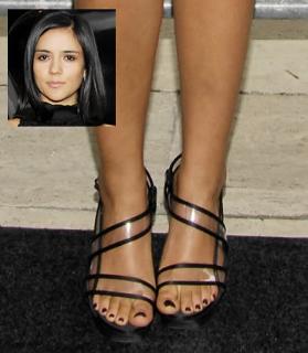 Catalina Sandino Moreno feet photo thumbnail