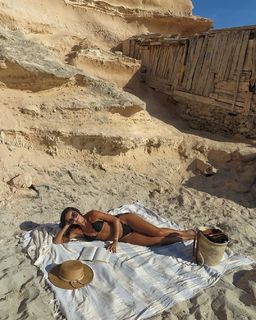 Catarina Gouveia feet photo 8