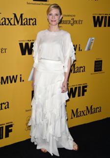 Cate Blanchett feet photo thumbnail