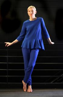 Cate Blanchett feet photo thumbnail