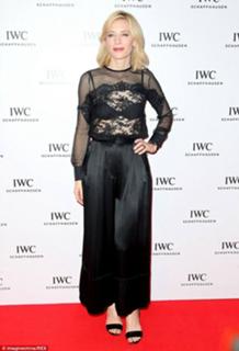 Cate Blanchett feet photo thumbnail