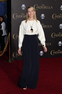 Cate Blanchett feet photo thumbnail