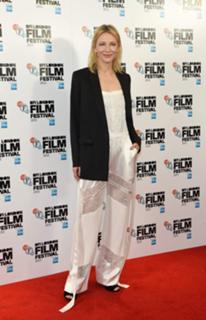 Cate Blanchett feet photo thumbnail