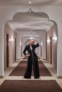 Cate Blanchett feet photo thumbnail