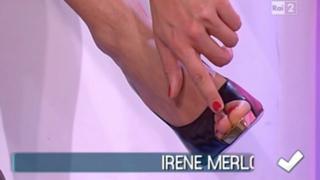 Caterina Balivo feet photo thumbnail