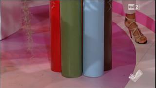 Caterina Balivo feet photo thumbnail