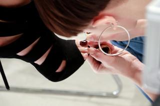 Caterina Balivo feet photo thumbnail