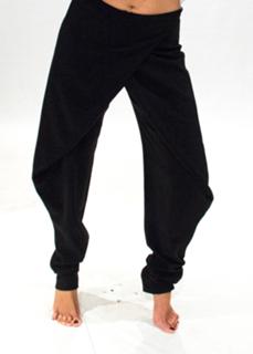 Caterina Balivo feet photo thumbnail