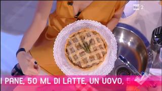 Caterina Balivo feet photo thumbnail