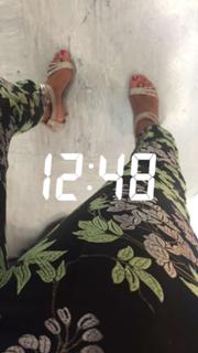 Caterina Balivo feet photo thumbnail