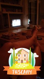 Caterina Balivo feet photo thumbnail