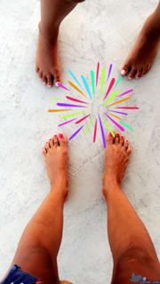Caterina Balivo feet photo thumbnail