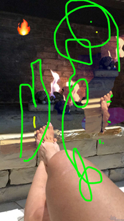 Caterina Balivo feet photo thumbnail