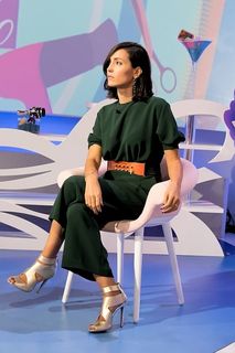 Caterina Balivo feet photo thumbnail