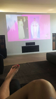 Caterina Balivo feet photo thumbnail