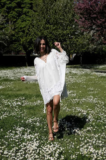 Caterina Balivo feet photo thumbnail