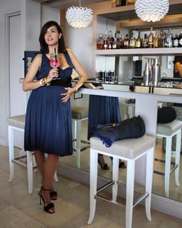 Caterina Balivo feet photo thumbnail