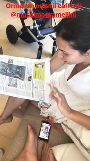 Caterina Balivo feet photo thumbnail