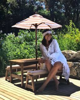 Caterina Balivo feet photo thumbnail