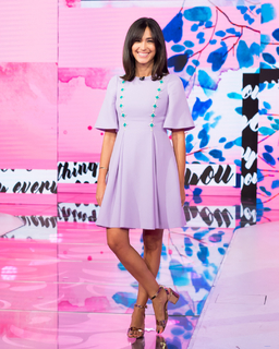 Caterina Balivo feet photo thumbnail