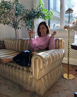 Caterina Balivo feet photo thumbnail