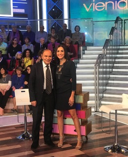 Caterina Balivo feet photo thumbnail