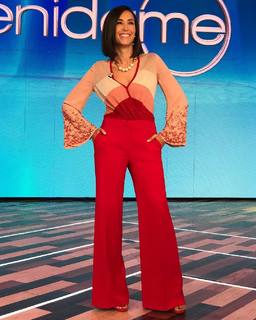 Caterina Balivo feet photo thumbnail
