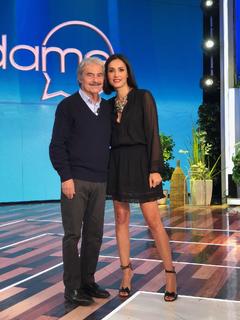 Caterina Balivo feet photo thumbnail