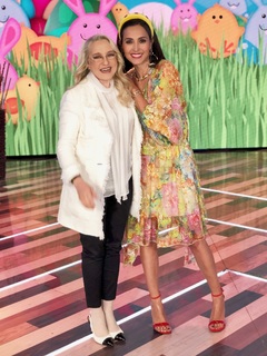 Caterina Balivo feet photo thumbnail