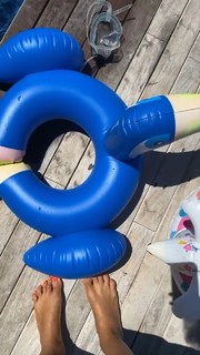 Caterina Balivo feet photo thumbnail