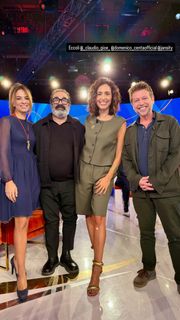 Caterina Balivo feet photo thumbnail