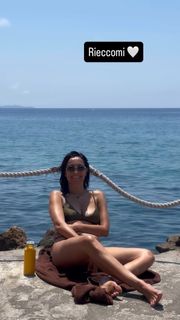 Caterina Balivo feet photo 9