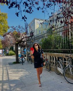 Caterina Balivo feet photo 11