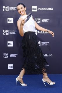 Caterina Balivo feet photo 3