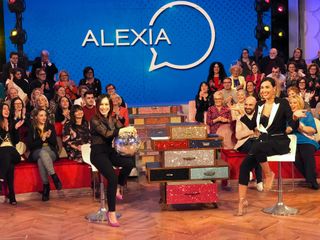 Caterina Balivo feet photo 12