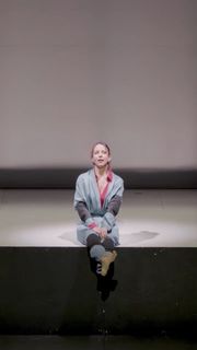 Caterina Guzzanti feet photo 3