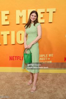 Catharine Daddario feet photo 2