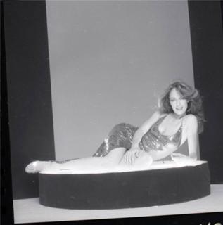 Catherine Bach feet photo thumbnail