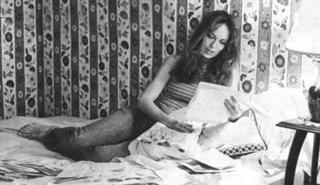 Catherine Bach feet photo thumbnail