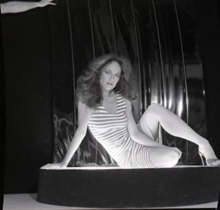 Catherine Bach feet photo thumbnail
